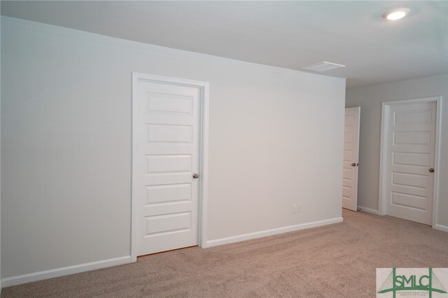Building Photo - 110 Painted Lady Lp