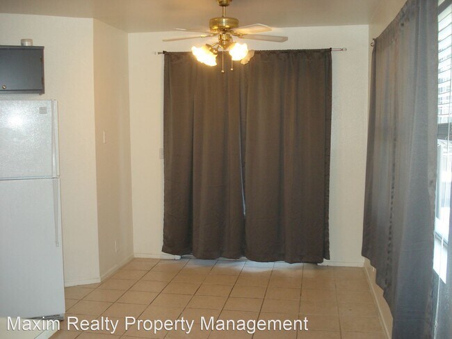 Building Photo - 2 br, 2 bath House - 5171 Pioneer Ave. #203