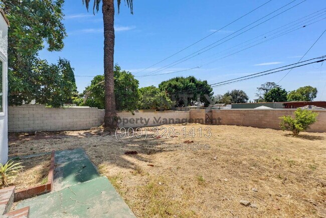Building Photo - 1923 Junipero Ave