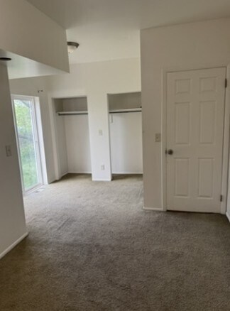 Building Photo - 2906 S 1100 E