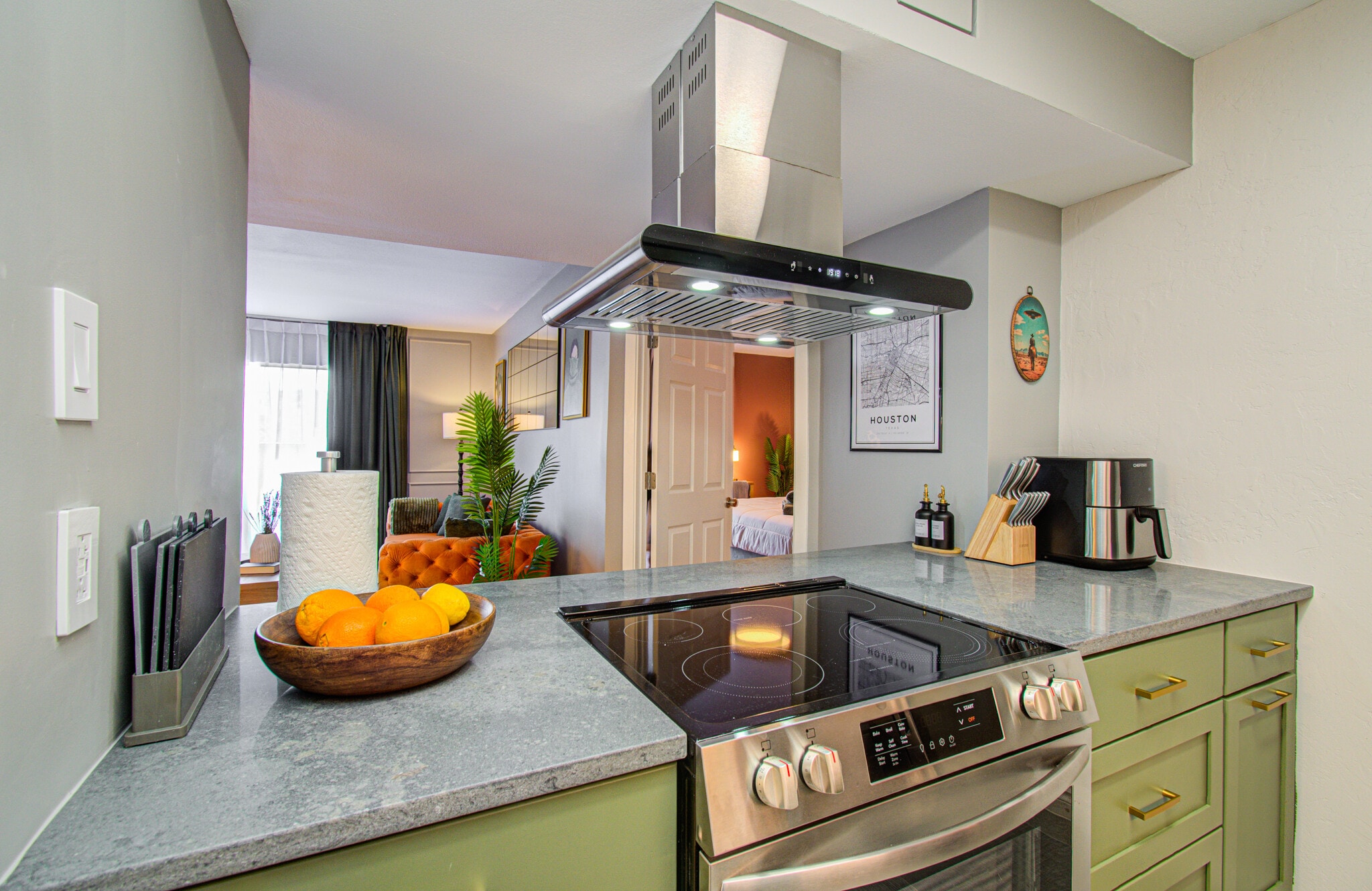 Building Photo - 8429 Hearth Dr