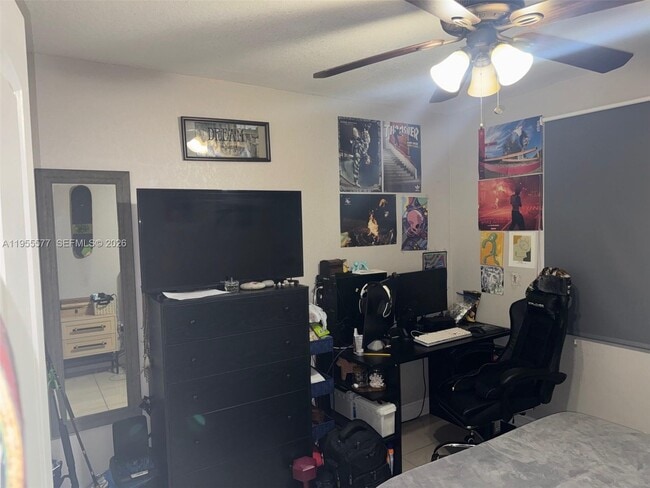 Building Photo - 3375 W 76th St