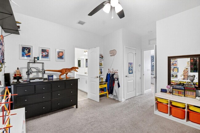 Building Photo - 9062 Gulf Cove Dr