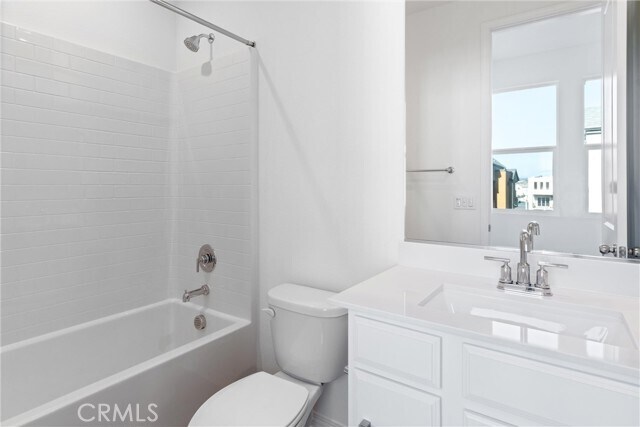 Building Photo - 138 Sawbuck