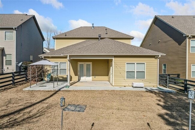 Building Photo - 6623 Rivergreen Rd
