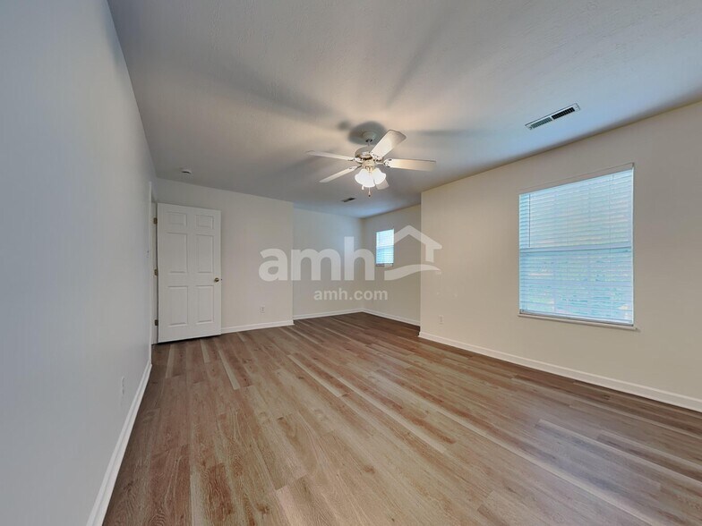 Building Photo - 8617 Rayworth Trl