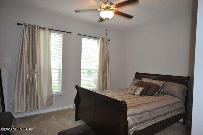 Building Photo - 84143 Swallowtail Dr