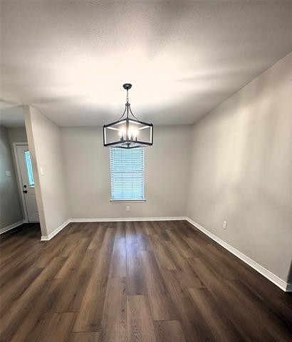 Building Photo - 11 Maree Ct