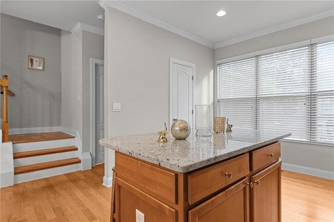 Building Photo - 2744 Blakely Dr NE