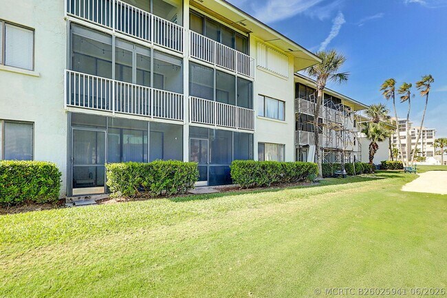 Building Photo - 2400 S Ocean Dr