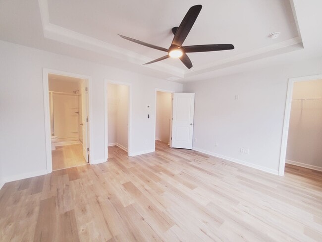 Building Photo - Newly Constructed 4bd/3.5ba Minutes From Airport and Under 2 Mi. From Downtown Hapeville!