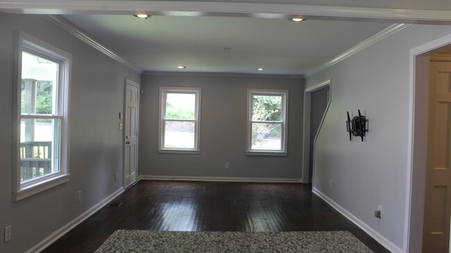 Building Photo - 2637 Semmes St