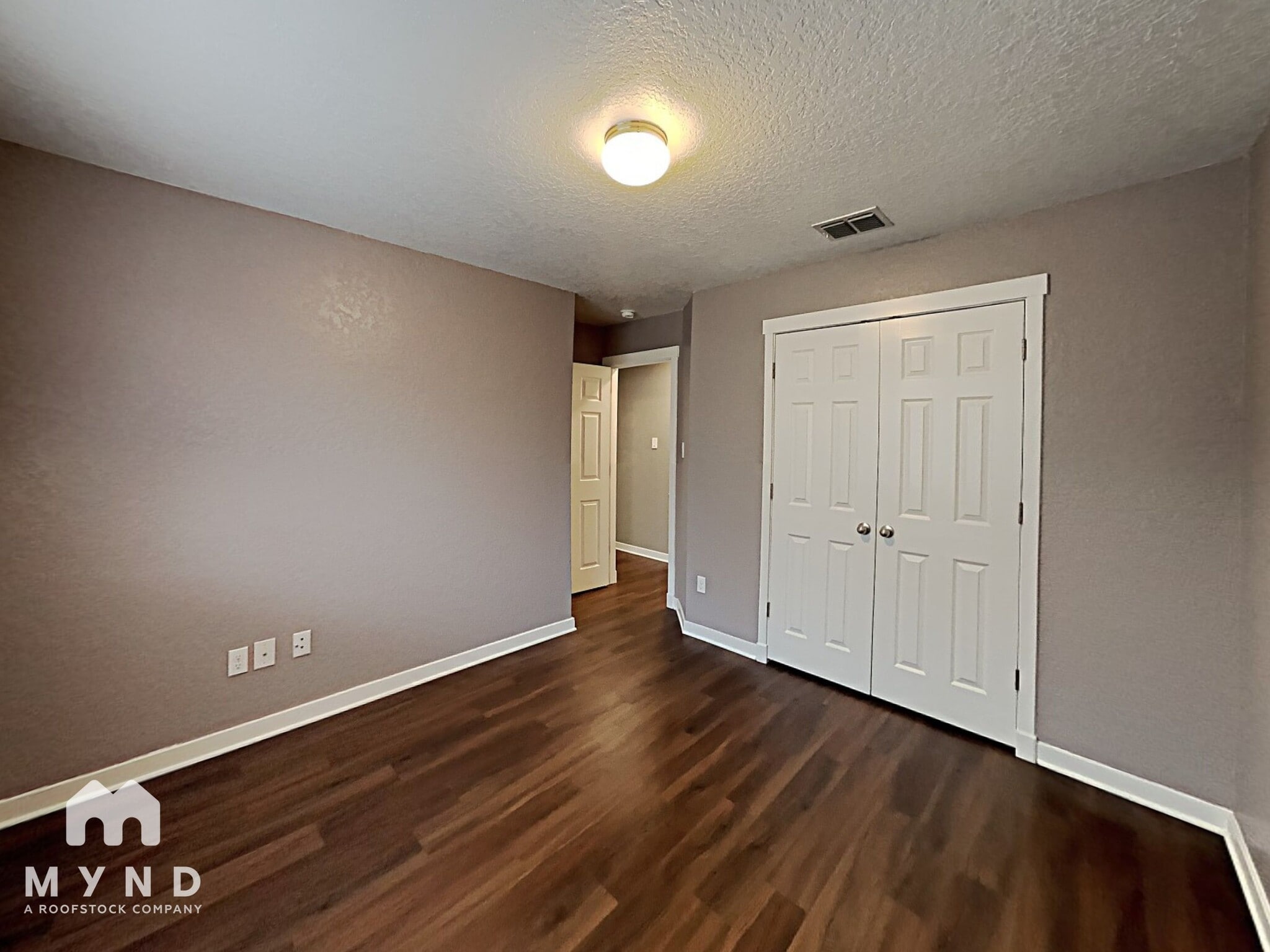 Building Photo - 7842 Sterling Manor