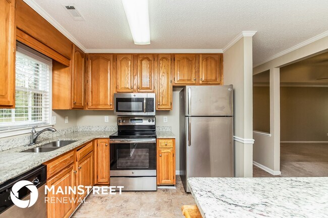 Building Photo - 125 Hardwood Dr