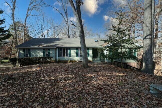 Building Photo - Luxury Kingsmill Treehouse Retreat | 7BR Custom Home with Private Suite