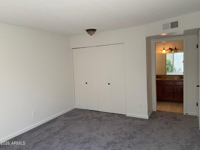 Building Photo - 4804 N 73rd St