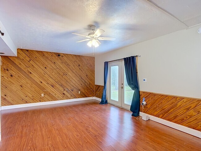 Building Photo - 5602 Ashley Oaks Dr