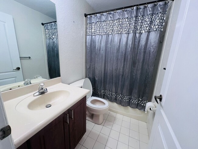 Building Photo - 8394 NW 113th Path