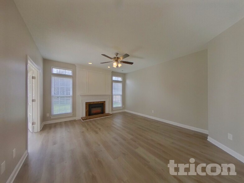 Building Photo - 6107 Tesh Ct