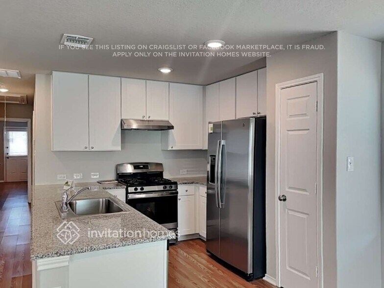 Building Photo - 5528 Verdugos Pl