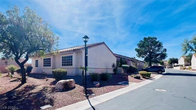 Building Photo - 8113 Spanish Peak Dr