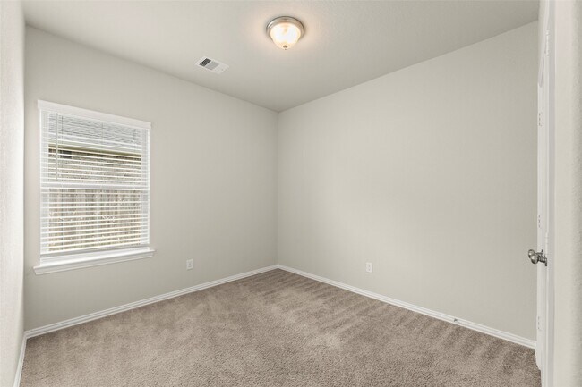 Building Photo - 31322 Conover Dr