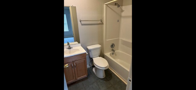 Building Photo - FOXFIRE8121