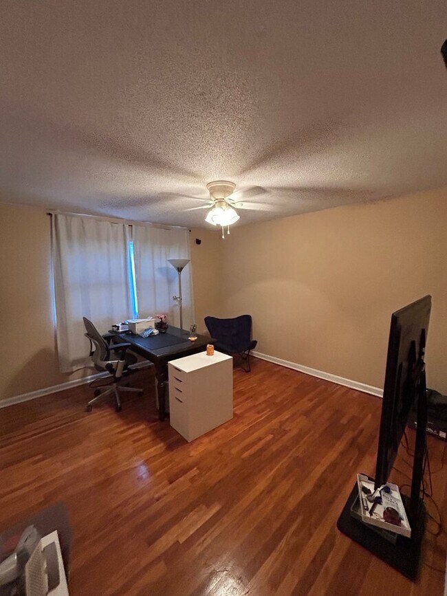 Building Photo - Live in the Heart of Carrboro – One Month ...