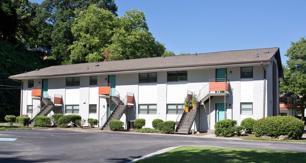 Building Photo - The 500