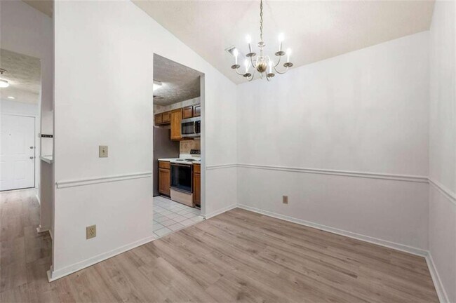 Building Photo - 1306 McClelen Way