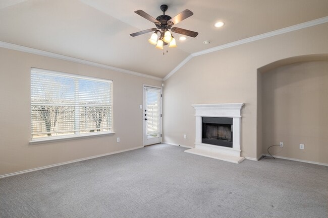 Building Photo - 6237 Chalk Hollow Dr