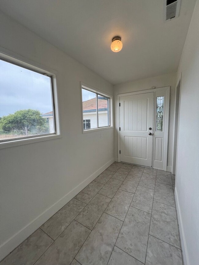 Building Photo - Coastal Retreat with Ocean & Valley Views ...