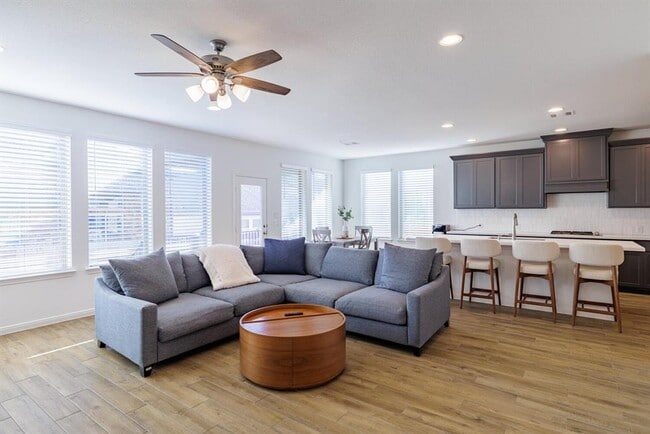 Building Photo - 317 Langhorne Bnd