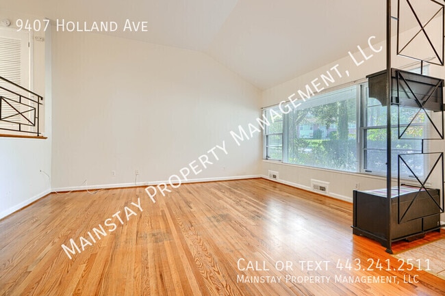 Building Photo - 9407 Holland Ave