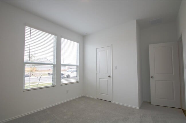 Building Photo - 209 Twilight Breeze Wy