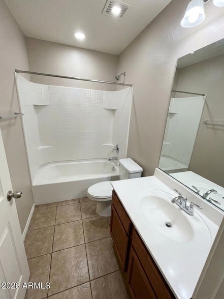 Building Photo - 7123 N 72nd Dr