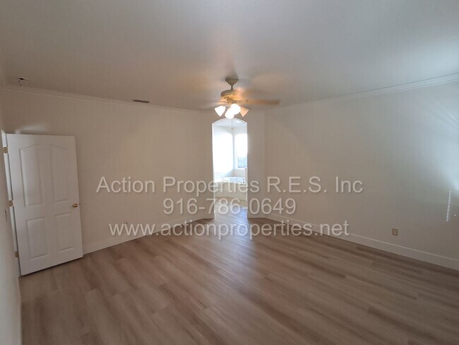 Building Photo - Action Properties R.E.S. Inc. Offering Beautiful Highland Park Single Story 3 Car, 4 Bedroom, Gar...