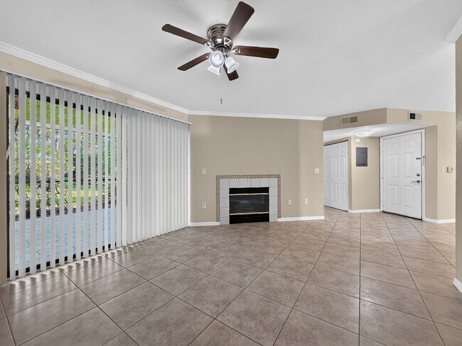 Building Photo - 10150 Belle Rive Blvd