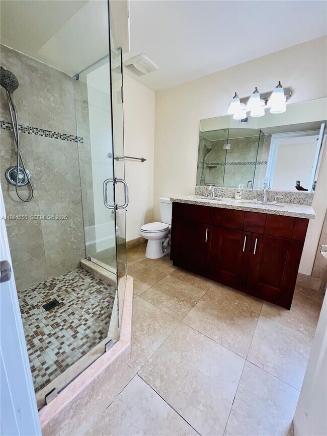 Building Photo - 10560 NW 57th Ct