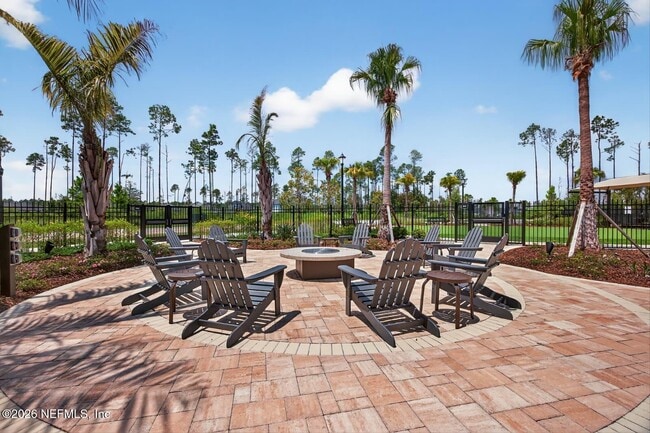 Building Photo - 168 Torres Trce