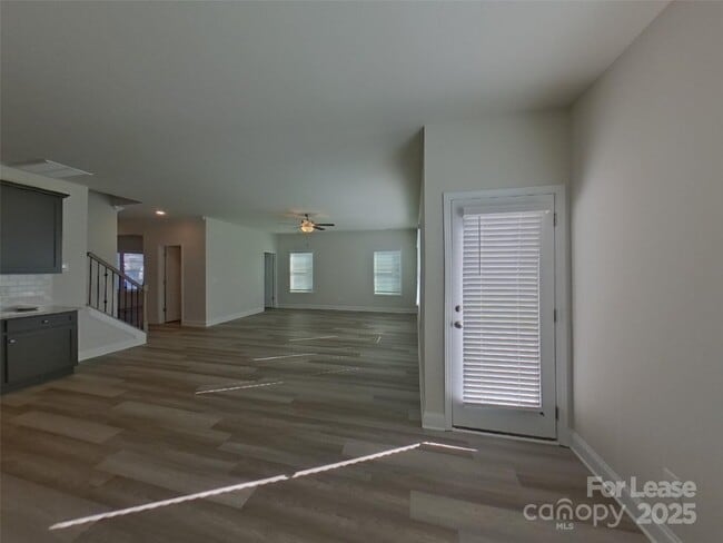 Building Photo - 112 Halesworth Rd