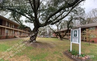 Building Photo - 206 S Elm St