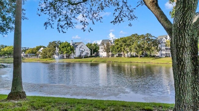 Building Photo - 3275 Haviland Ct