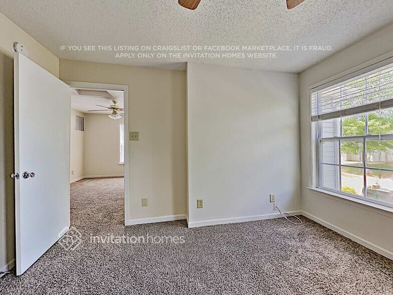 Building Photo - 7112 Sycamore Grove Ct