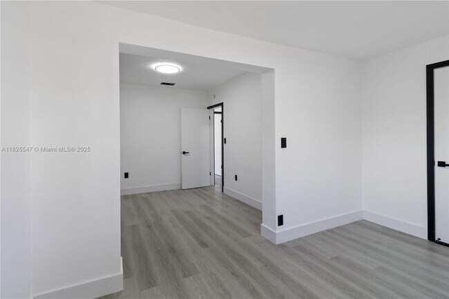 Building Photo - 1325 NW 51st St