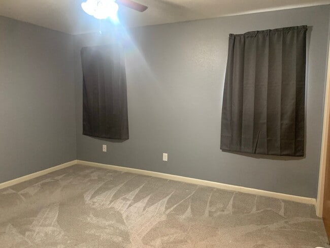 Building Photo - REMODELED SPACIOUS SOUTH BOSSIER HOME.