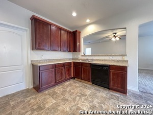 Building Photo - 1339 Pinnacle Falls