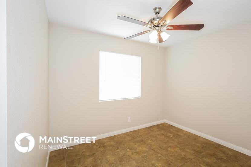 Building Photo - 2025 Havelina St