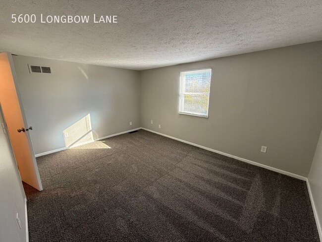 Building Photo - 5600 Longbow Ln