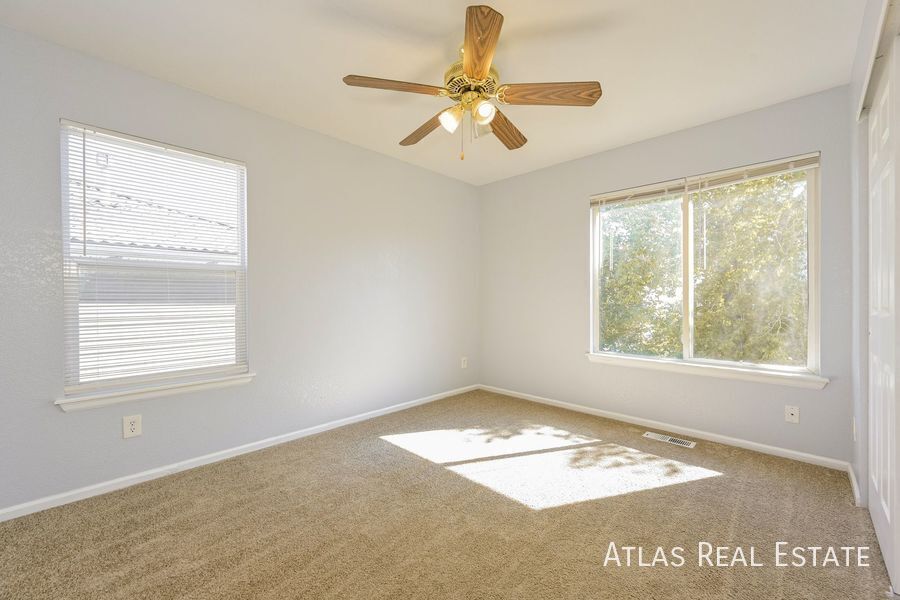 Building Photo - 4834 N Genoa St